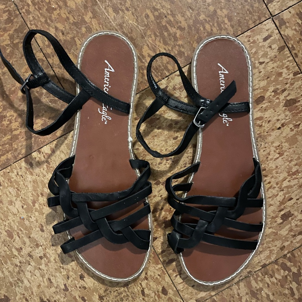 American eagle Black and Tan sandals